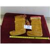 Image 1 : Leather Hide Mukluks - Never Worn