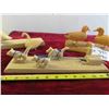 Image 2 : 3 Wood Carved Displays of Dog Sleigh and Birds 