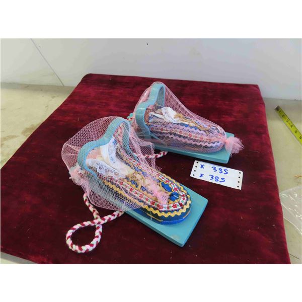 2 Hand Crafted Papoose Displays (1) with Doll - Both 12'' Long