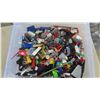 Image 3 : Bucket of Lego 