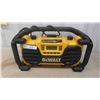 Image 7 : Dewalt Worksite Charger Radio 