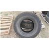 Image 3 : 2 Tires 285/75 R16