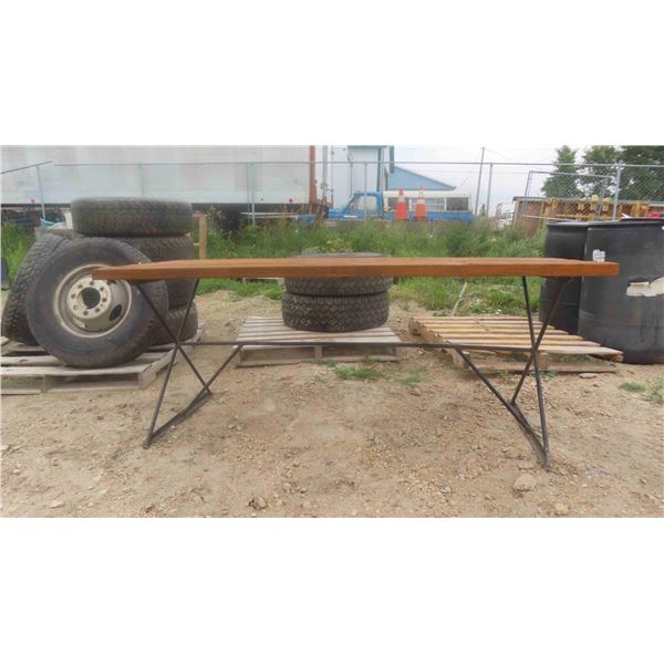 Picnic Table with Steel Frame 71 1/2'' x 27 3/4'' x 29'' 