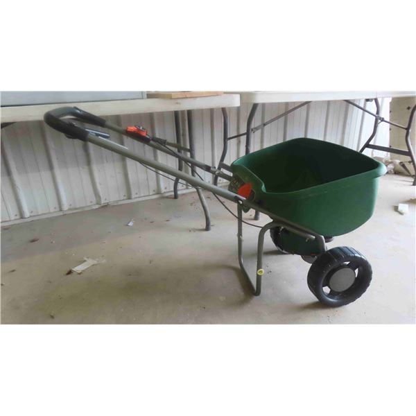 Scotts Seeder Edge Guard DLX 
