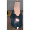 Image 2 : Wiseman Blow Mold 29 1/2'' Tall 