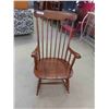 Image 2 : Wood Rocking Chair 
