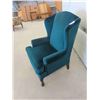 Image 2 : Wing Back Living Room Chair