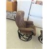 Image 2 : Swivel Gliding Rocker and Ottoman