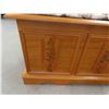 Image 3 : Cedar Lined Bench/Chest Combo 20'' x 39'' x 16''