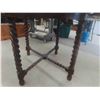 Image 4 : 1/4 Cut Oak Table with Carved Details and Jacob Bean Twist Legs 30'' x 32'' 