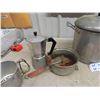Image 7 : Heavy Pot, Sifter, Water Bucket, Power Meat Grinder, Kettle, Plus 