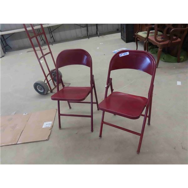 2 Metal Folding Chairs 
