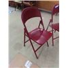 Image 4 : 2 Metal Folding Chairs 