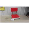 Image 1 : Gold Eye Portable Fold Up Seat 