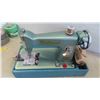 Image 7 : Vintage Piedmont Precision Sewing Machine 