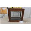 Image 1 : Small Oak General Store Display Case 15 3/4'' x 10 1/4'' x 14 1/2'' 