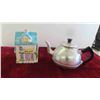 Image 6 : 7 Tea Pots 
