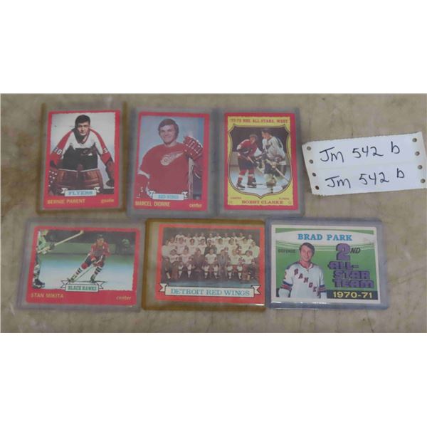 6 Hockey Cards: Bernie Parent, Marcel Dionne & Others 