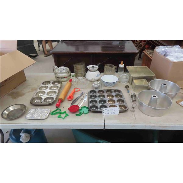 Kitchenware: Angel Food Pan , Sifter, Muffin Tin, Rolling Pin, Corningware