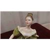 Image 10 : 2 Royal Doulton Figurines: 1978 Sunday Best 7 1/2'' , 1970 Lynne 7 1/4'' 