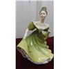 Image 9 : 2 Royal Doulton Figurines: 1978 Sunday Best 7 1/2'' , 1970 Lynne 7 1/4'' 