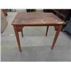 Image 1 : Wood Table 27'' x 32'' x 24'' 