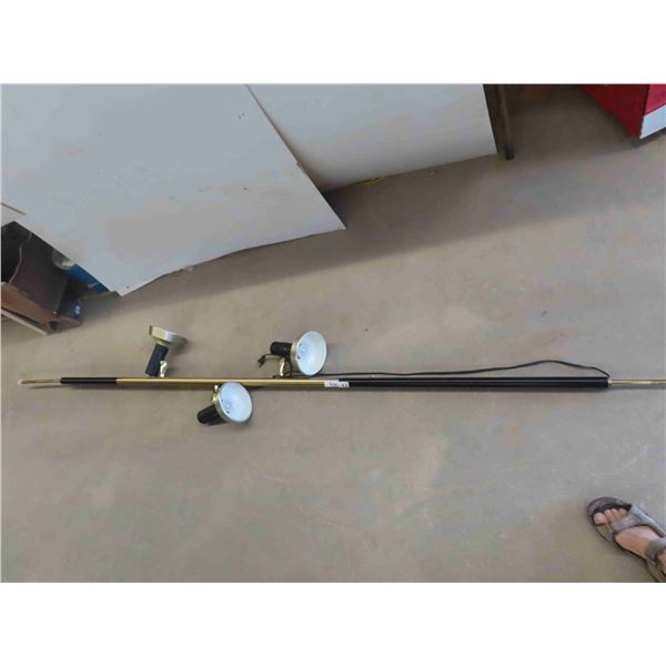 Retro Pole Lamp 