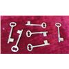 Image 5 : Vintage Padlocks , Variety of Keys Including Uncut, Skeleton & Others 