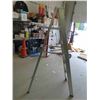 Image 3 : Aluminum 6ft Step Ladder 
