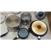 Image 3 : 7pcs Pots , Pans & Lids , Kitchen/BBQ Utensils , Casserole Dish & More 