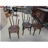 Image 1 : 3 Hoop Back Chairs 