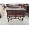 Image 1 : Walnut Buffet 37'' x 42'' x 20'' 