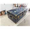 Image 2 : Trunk with Insert Tray 14'' x 36'' x 20'' 