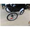Image 2 : All Terrain Stroller 