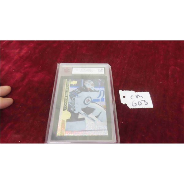 Graded Conner Hellebuyck Winnipeg Jets Speckled Rainbow Card