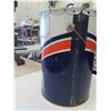 Image 5 : Vintage Gulf 5 Gallon Oil Pail with Product 