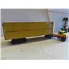 Image 8 : Husky Metal Truck , Tritum Trailer 30 1/4'' x 5 1/2'' x 9'' 