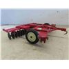 Image 4 : Diecast Metal International Tractor 8 1/2'' x 4 1/2'' x 4 1/2'' with Discer and Hay Wagon 