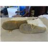 Image 3 : 2 Pairs of Mukluks Soles Measures 9'' & 10 1/2'' 