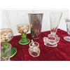 Image 5 : 2 Collector Plates , Parfait Glasses , Vases , Plus 