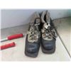 Image 5 : Set of Cross Country Skis , Poles & Boots 