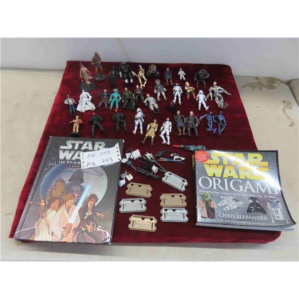 Star Wars Lot: 2 Books , 32 Action Figurines & Accessories 