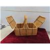 Image 2 : Vintage Rattan Wicker Lidded Picnic Basket 14'' x 10'' x 6'' High (Good Condition) ,