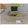 Image 1 : MacIntosh Classic Computer with Keyboard and Mouse 