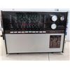 Image 5 : Vintage Lloyds AM/FM AC/DC Multi Band Radio with Cord -Working 