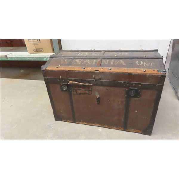 Round Top Immigrant Trunk with Time Period Name 24'' x 34'' x 21'' 