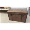 Image 1 : Round Top Immigrant Trunk with Time Period Name 24'' x 34'' x 21'' 