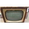 Image 3 : Fairbanks Morse Cabinet TV (Screen) 20'' (Total Size) 36'' x 23 1/2'' x 