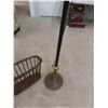 Image 3 : Vintage Floor Lamp (Rusty Condition) , Magazine Rack