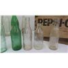 Image 2 : Vintage Pop Bottles with Carrier , Wooden Pepsi Crate 16 1/2'' x 11 3/4'' x 12 1/2'' , 